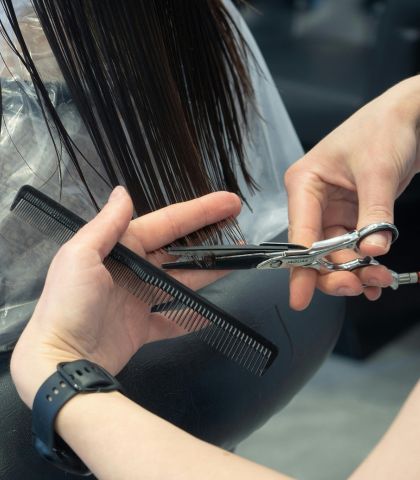 Corte de pelo para mujer en Madrid. Que corte me favorece. En sisters peluqueros te asesoramos